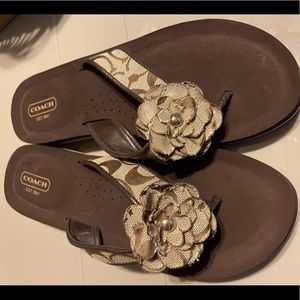 Never Worn Coach Flower Accent Sandals